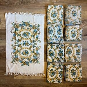 Vintage tastemaster blue & yellow floral set of 9 hand towels USA made